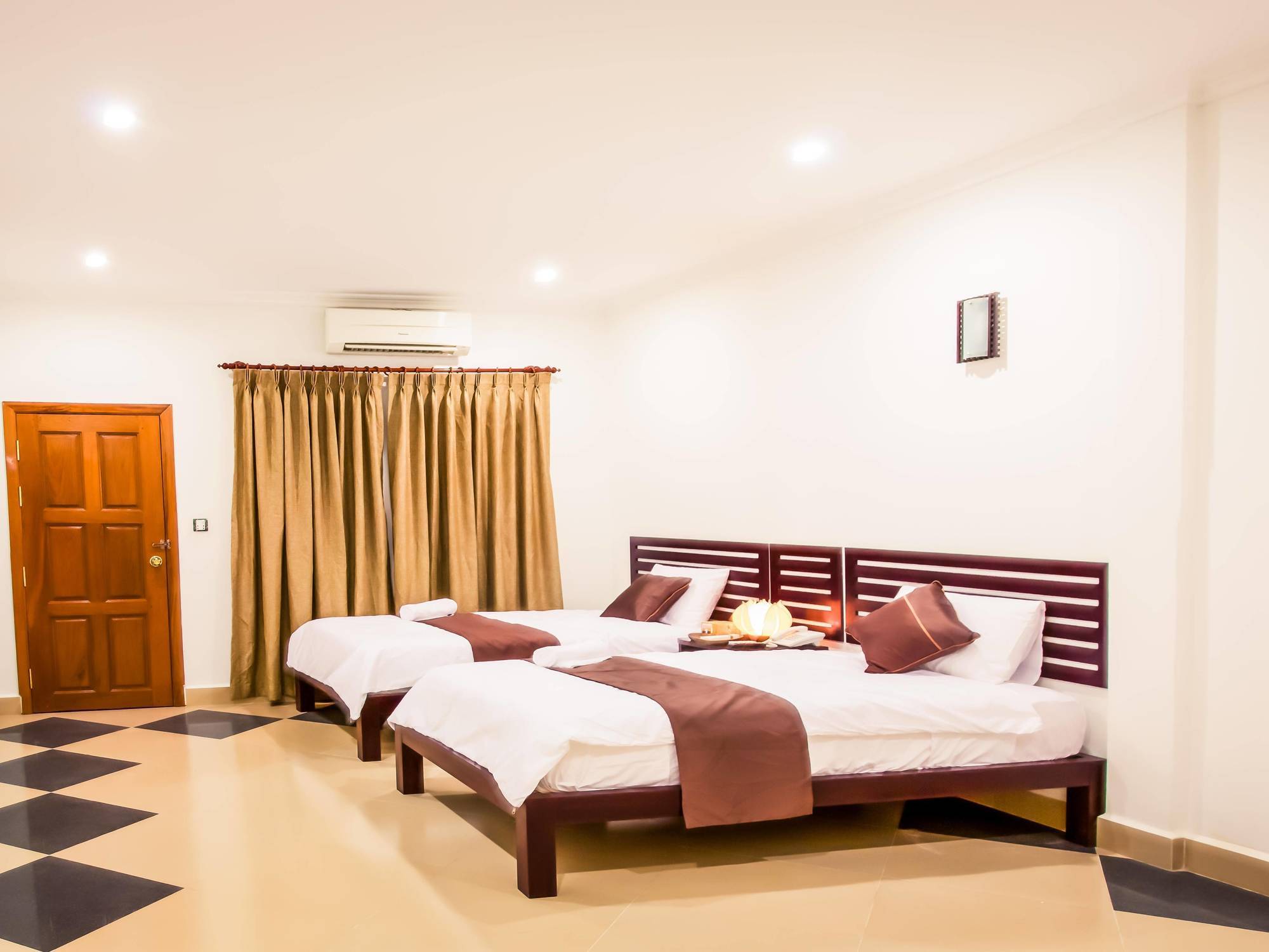 Aime House & Niisaii Apartment Phnom Penh Luaran gambar